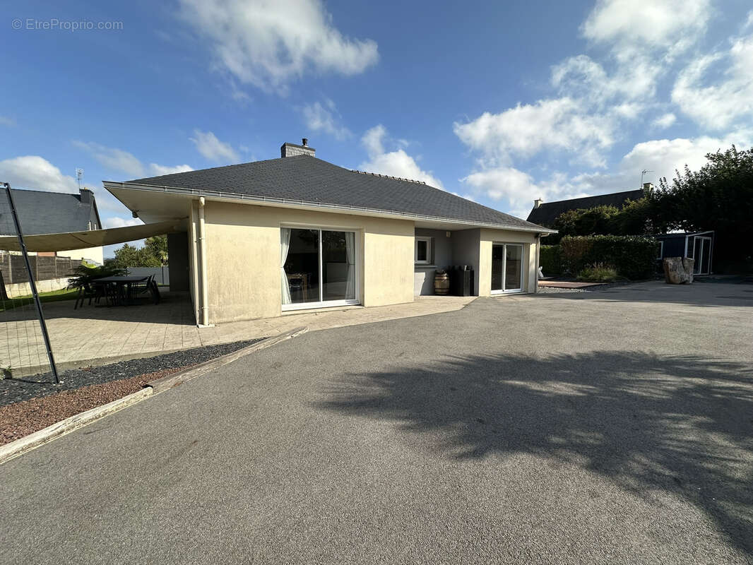 Maison à SAINT-BARTHELEMY