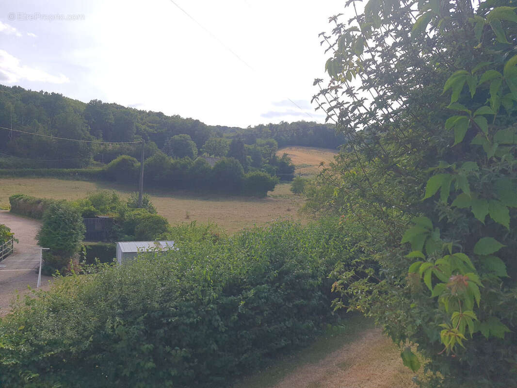 Photo 4 - Maison à GUEUGNON