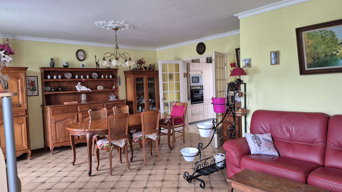 Maison à SABLE-SUR-SARTHE