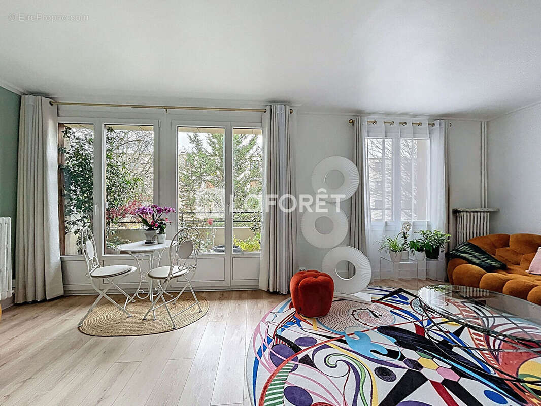 Appartement à LE VESINET