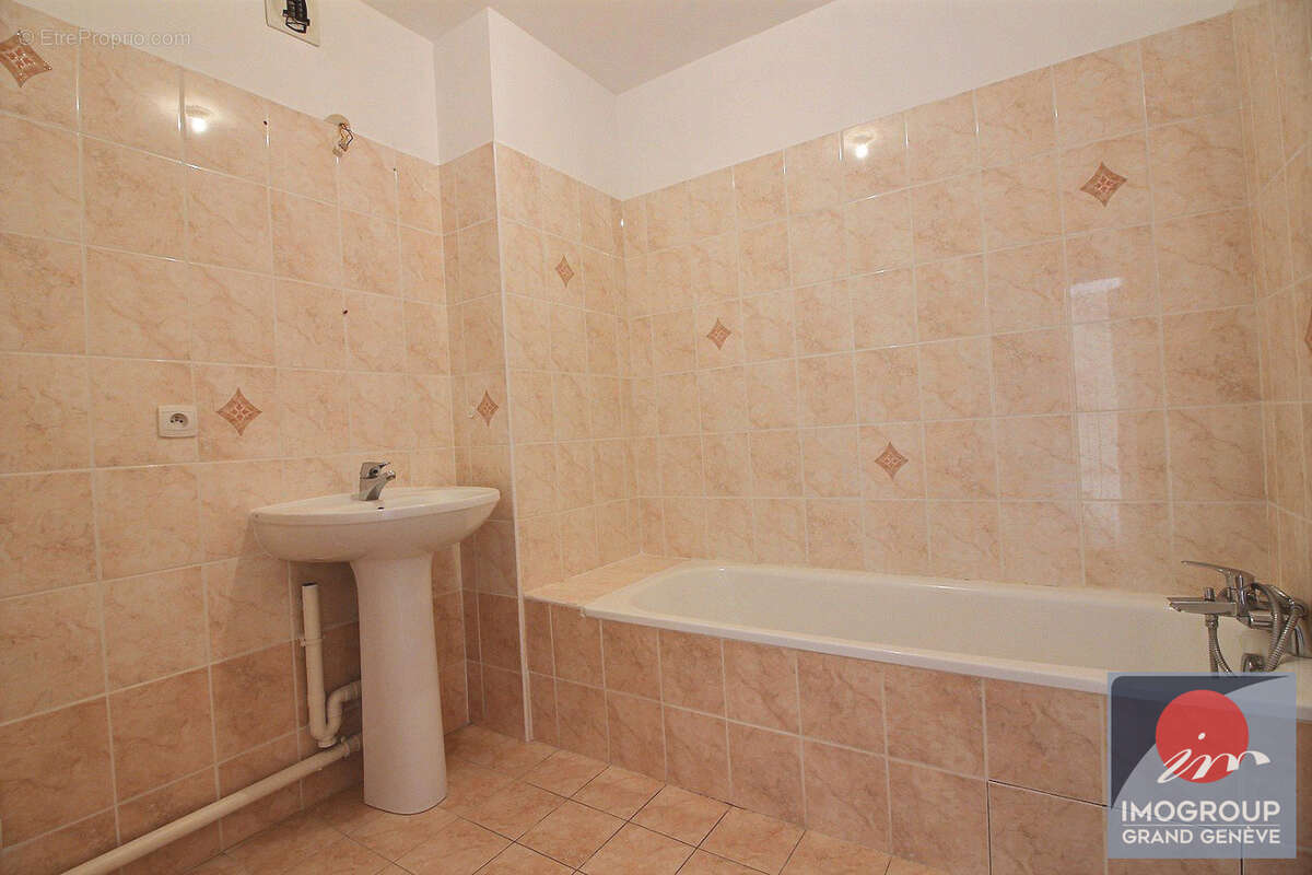Appartement La Roche Sur Foron 3 pièce(s) 62.39 m2 - photo 7