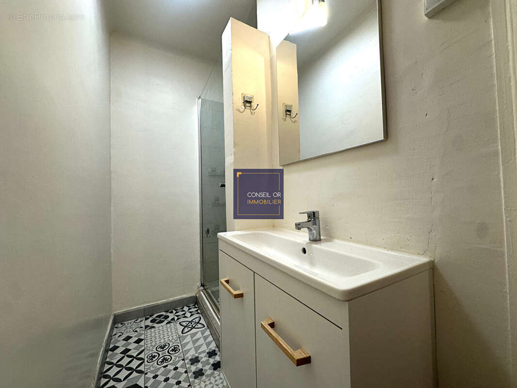 Appartement à OULLINS