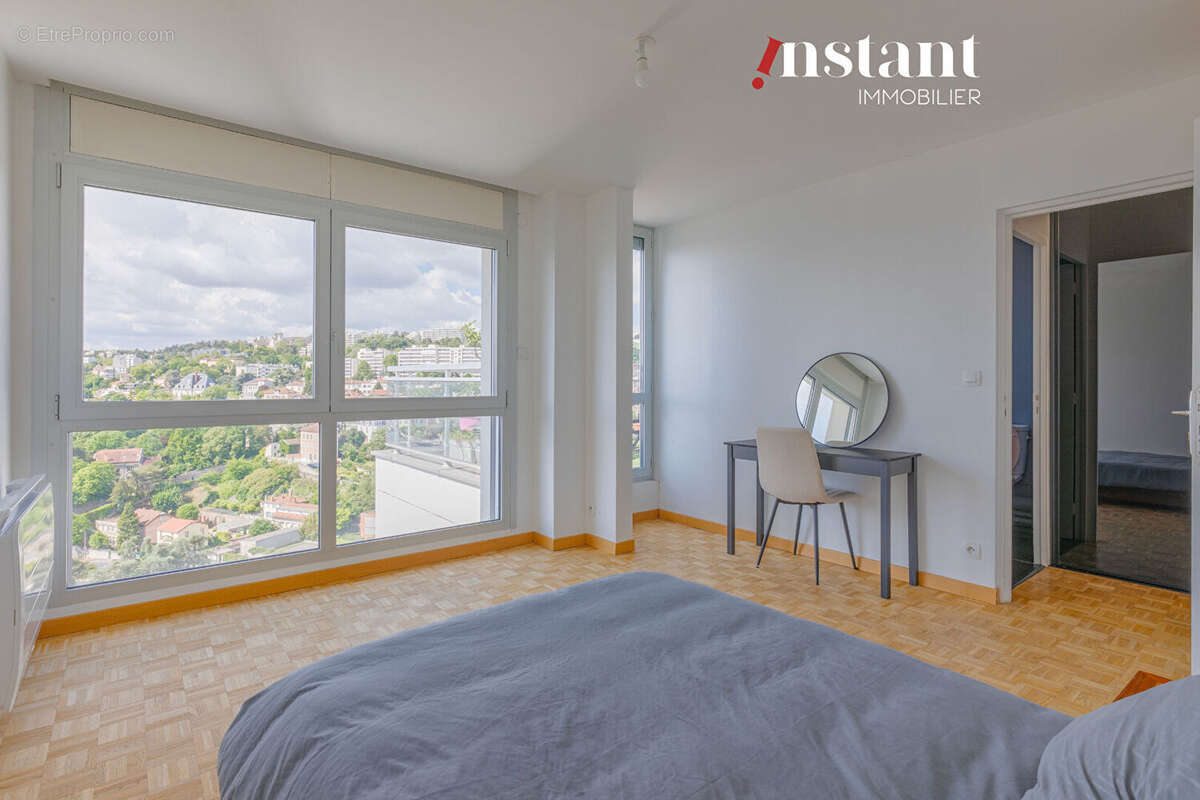 Appartement à LYON-5E