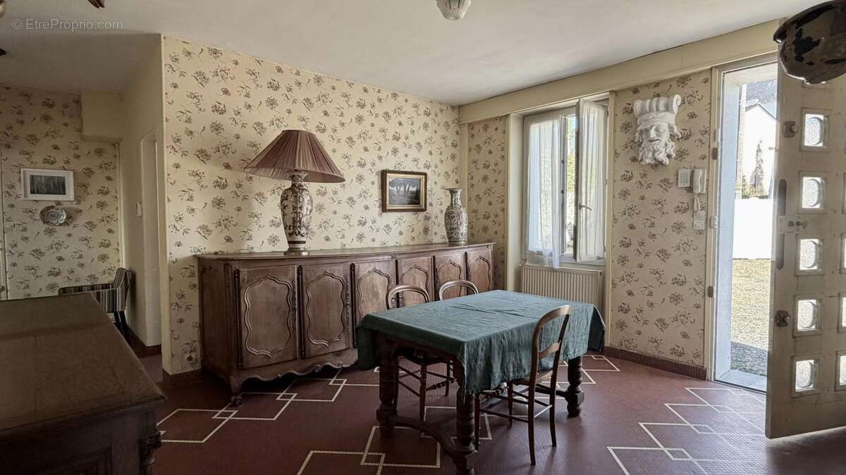 Maison à MAUVES-SUR-LOIRE