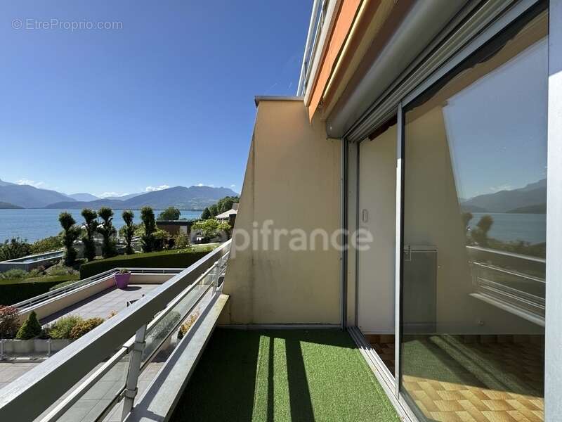 Appartement à SEVRIER