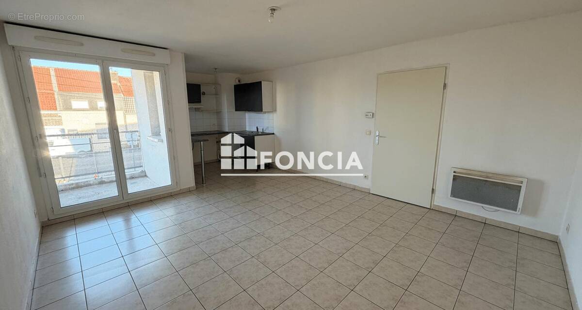Appartement à AVION