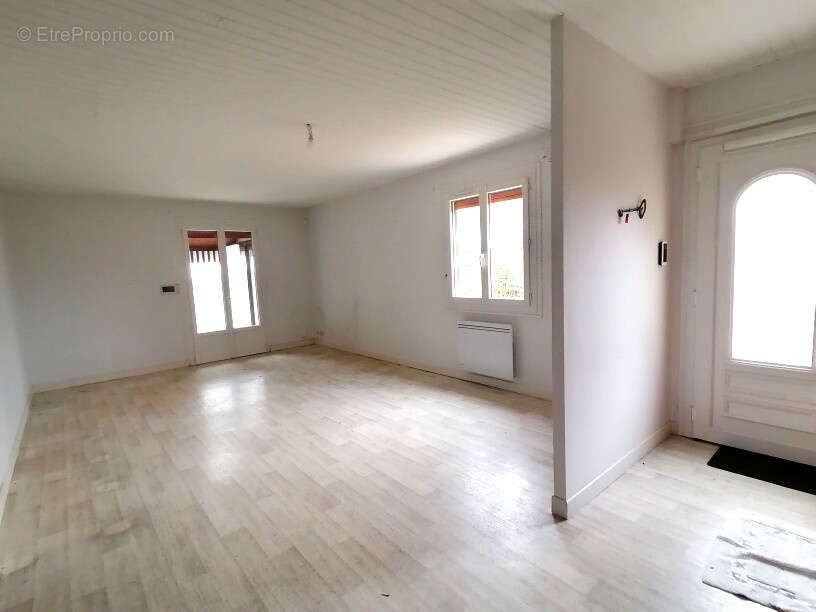 Maison à CASTELSARRASIN