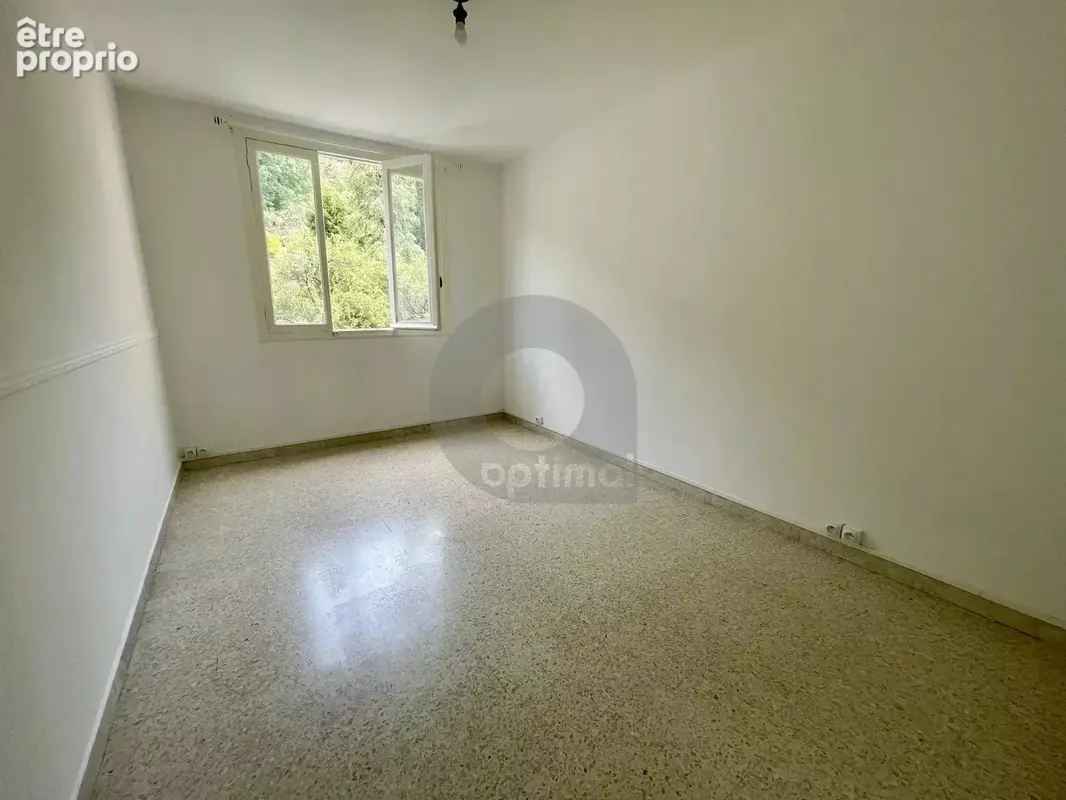 3P 60.43m2 traversant avec cave et parking - photo 8
