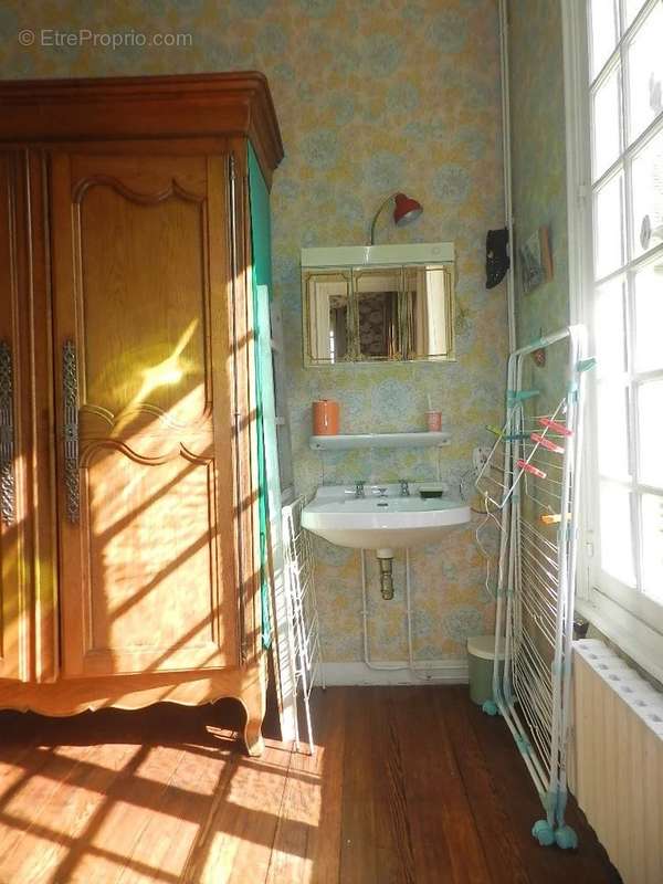 Maison à SAINT-PIERRE-SUR-DIVES