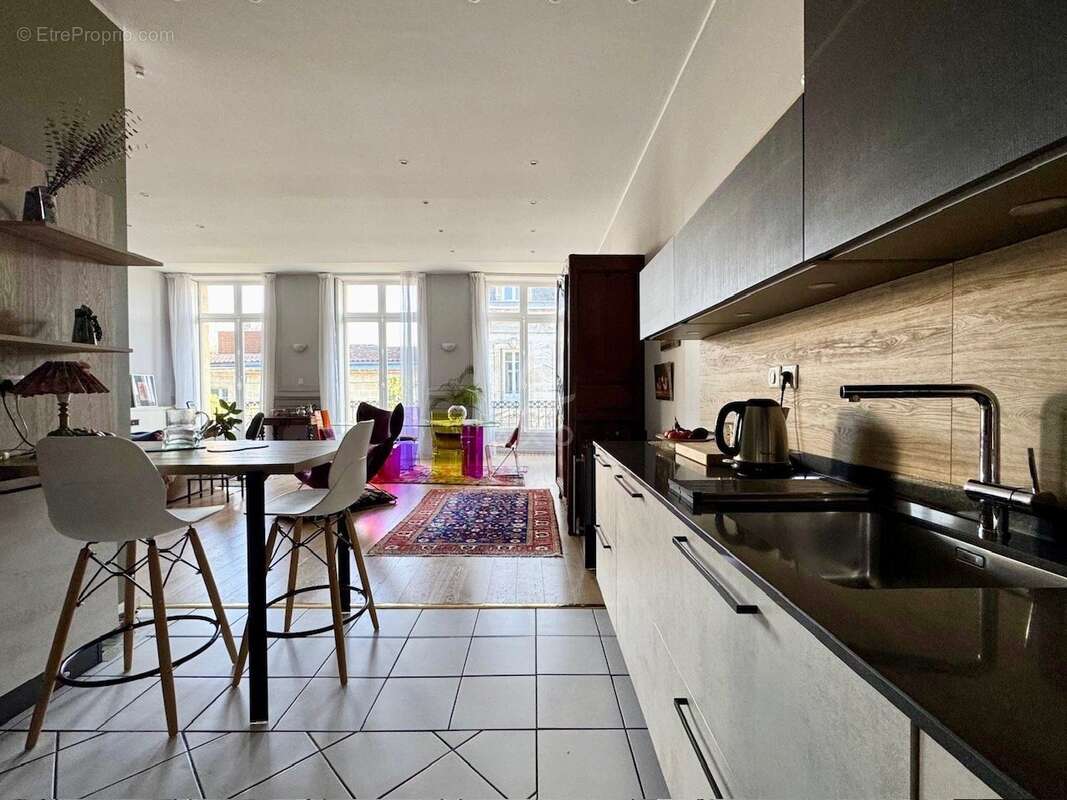 Appartement à BORDEAUX