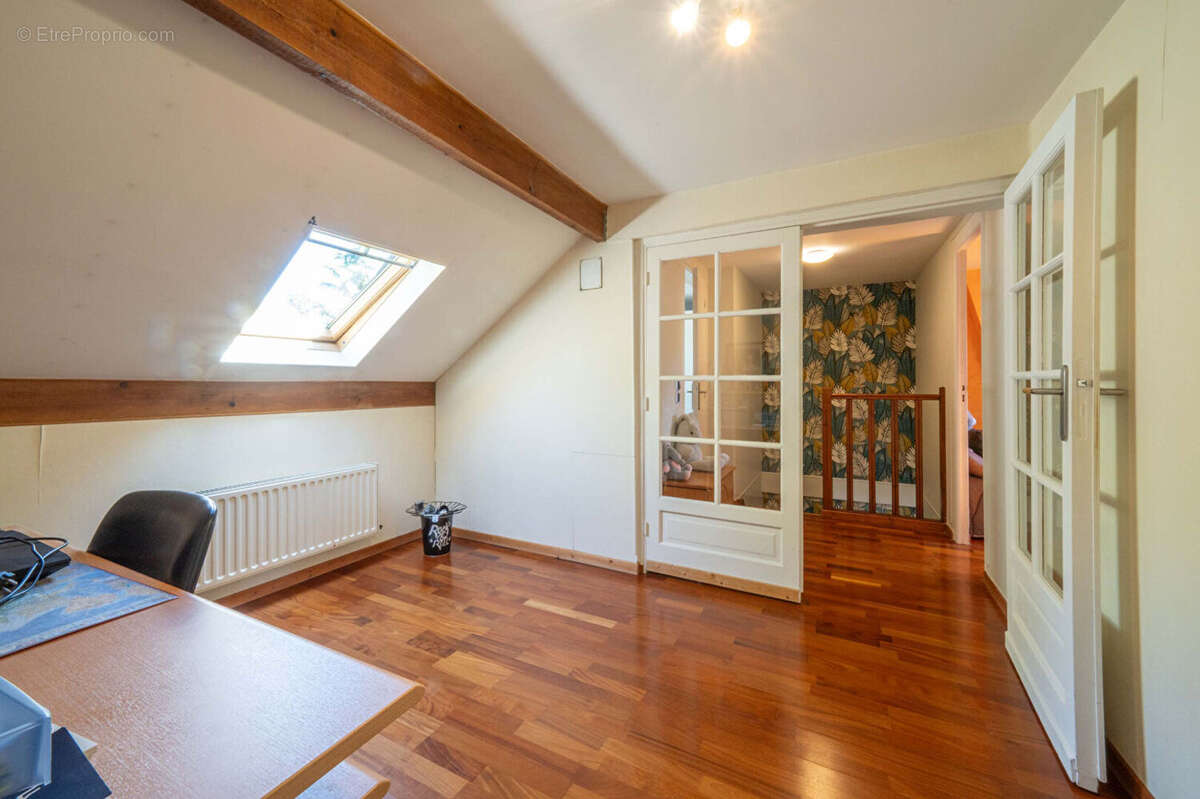 Maison à LAGNY-SUR-MARNE