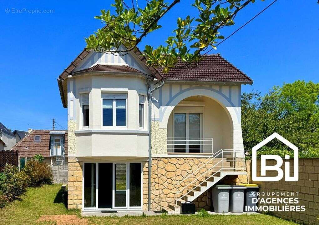 Maison à OUISTREHAM