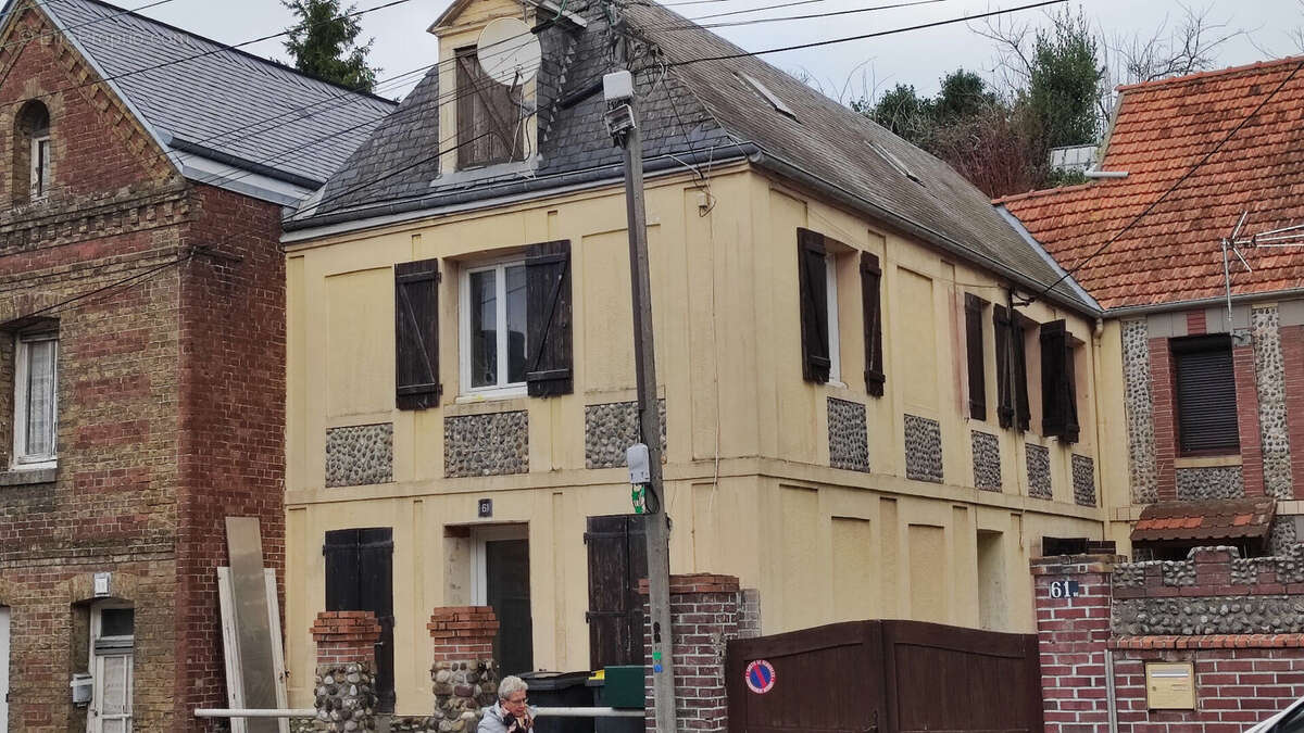 Maison à BELLEVILLE-SUR-MER