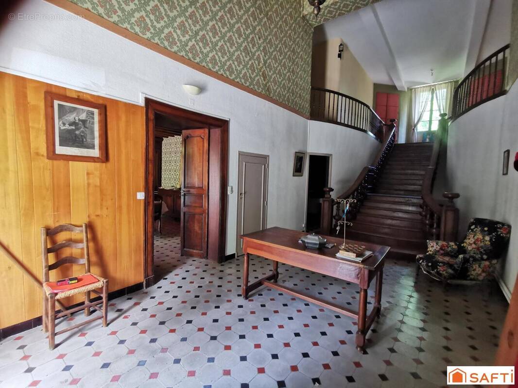 Photo 1 - Maison à CASTRES