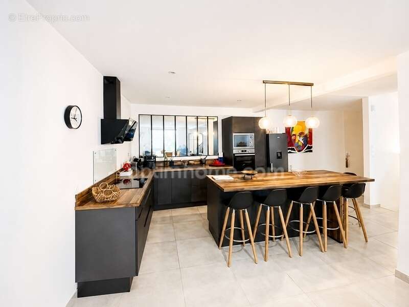 Maison de village 118m2 avec terrasse et garage à FLORENSAC (34) - photo 2