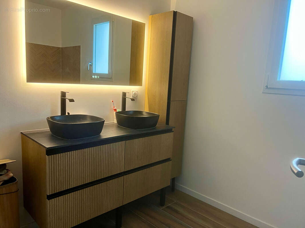 Maison à SAINT-NAZAIRE-SUR-CHARENTE