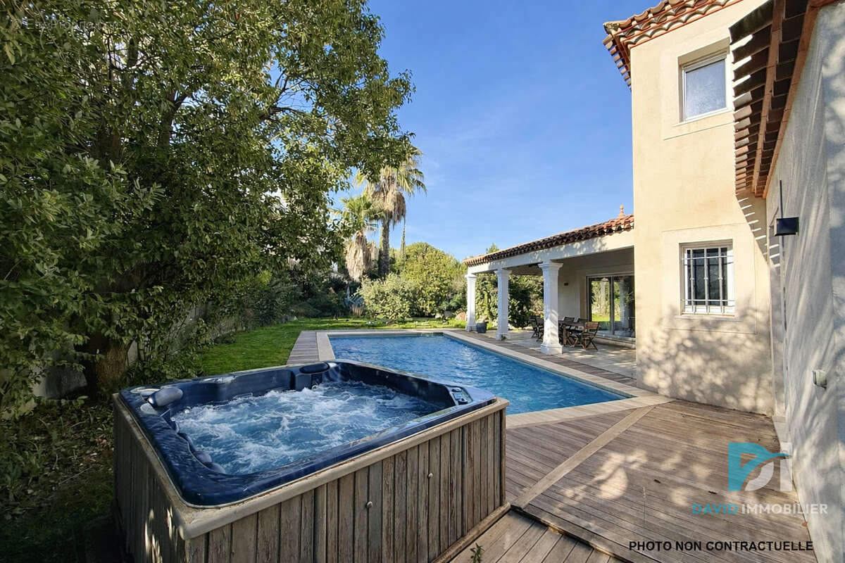 Maison à BEZIERS