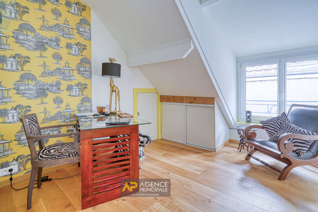 Maison à LE PLESSIS-ROBINSON