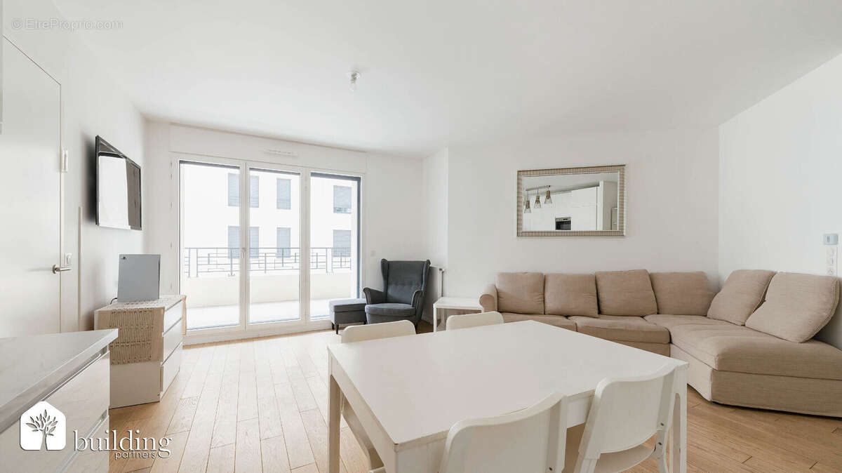 Appartement à LEVALLOIS-PERRET