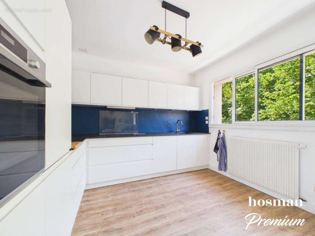 Coup de coeur ! Maison de 203.0 m2 avec vue sur la Chézine - 6 chambres avec jardin et garage - Quartier Chezine-Procé - photo 8