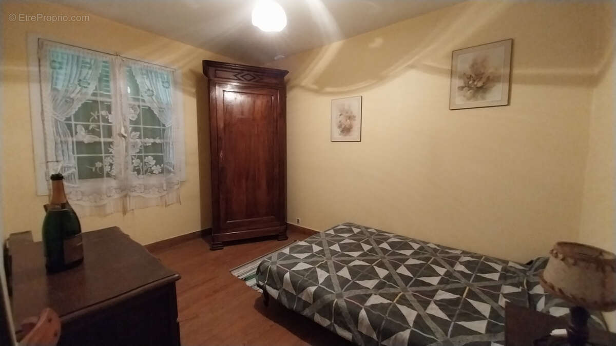 Maison à VIEUX-MAREUIL