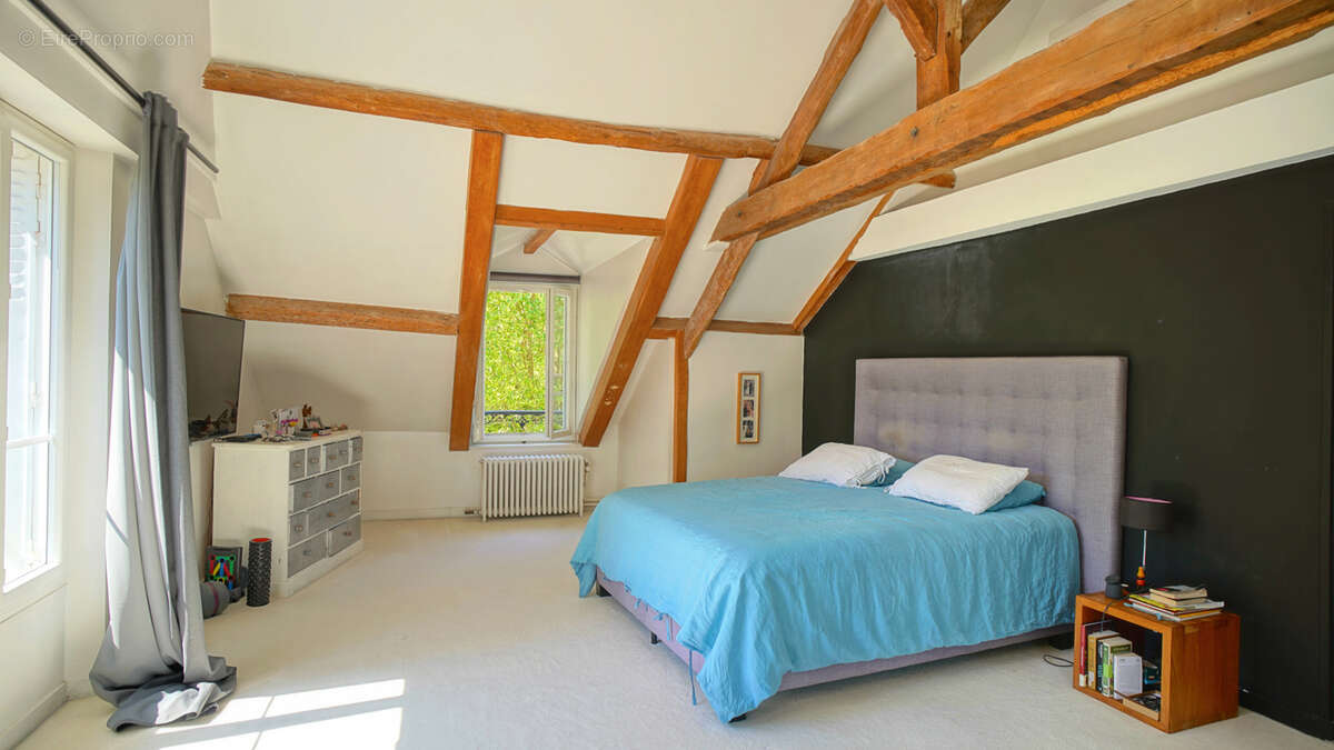 Maison à FONTAINEBLEAU