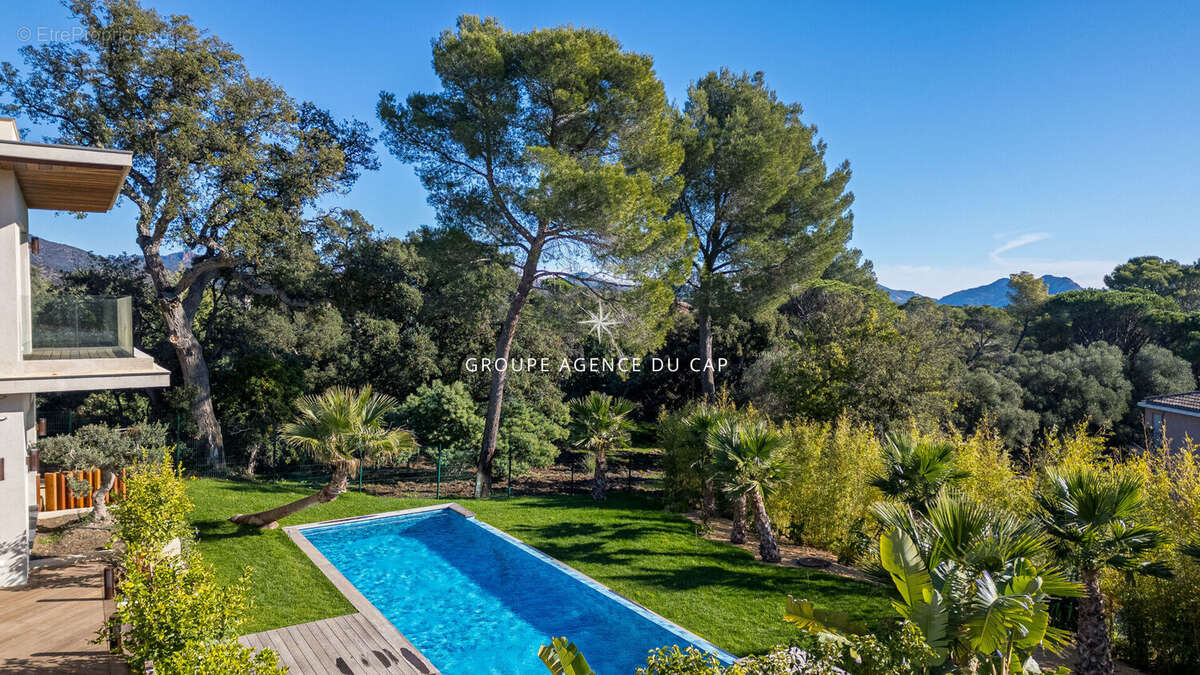 Maison à SAINT-RAPHAEL