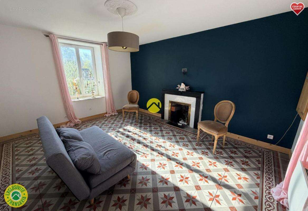 Maison à CHATEAUNEUF-SUR-CHER