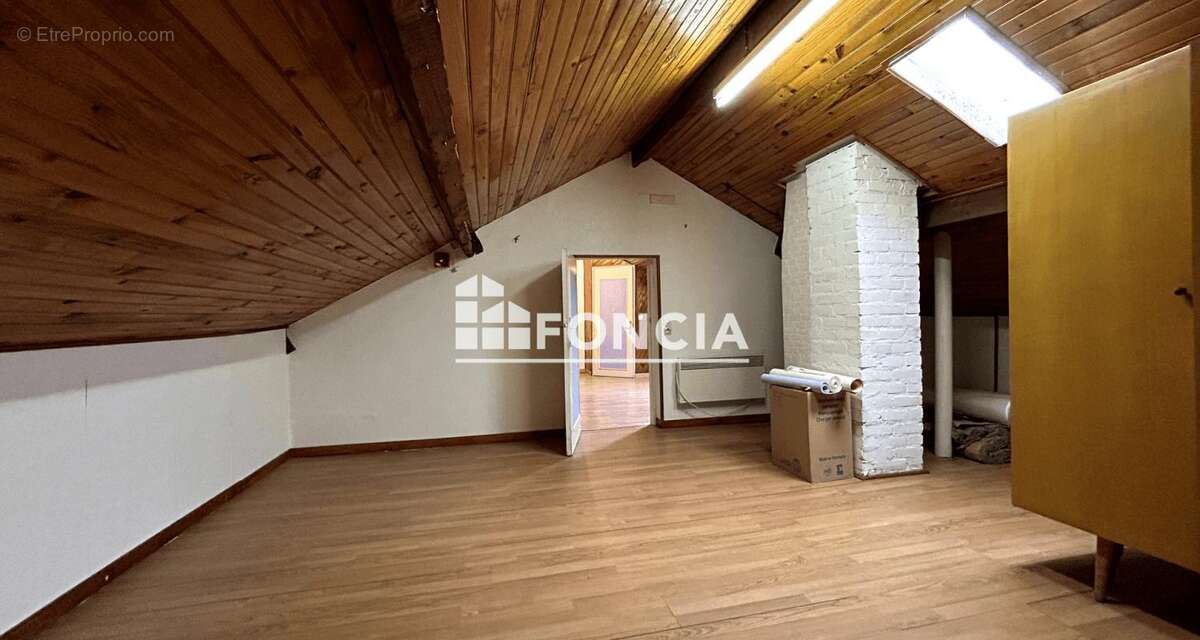 Maison à CORBEIL-ESSONNES