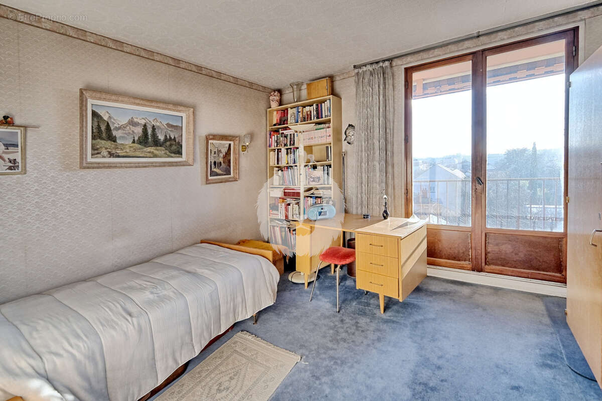 Appartement à SAINT-MAUR-DES-FOSSES