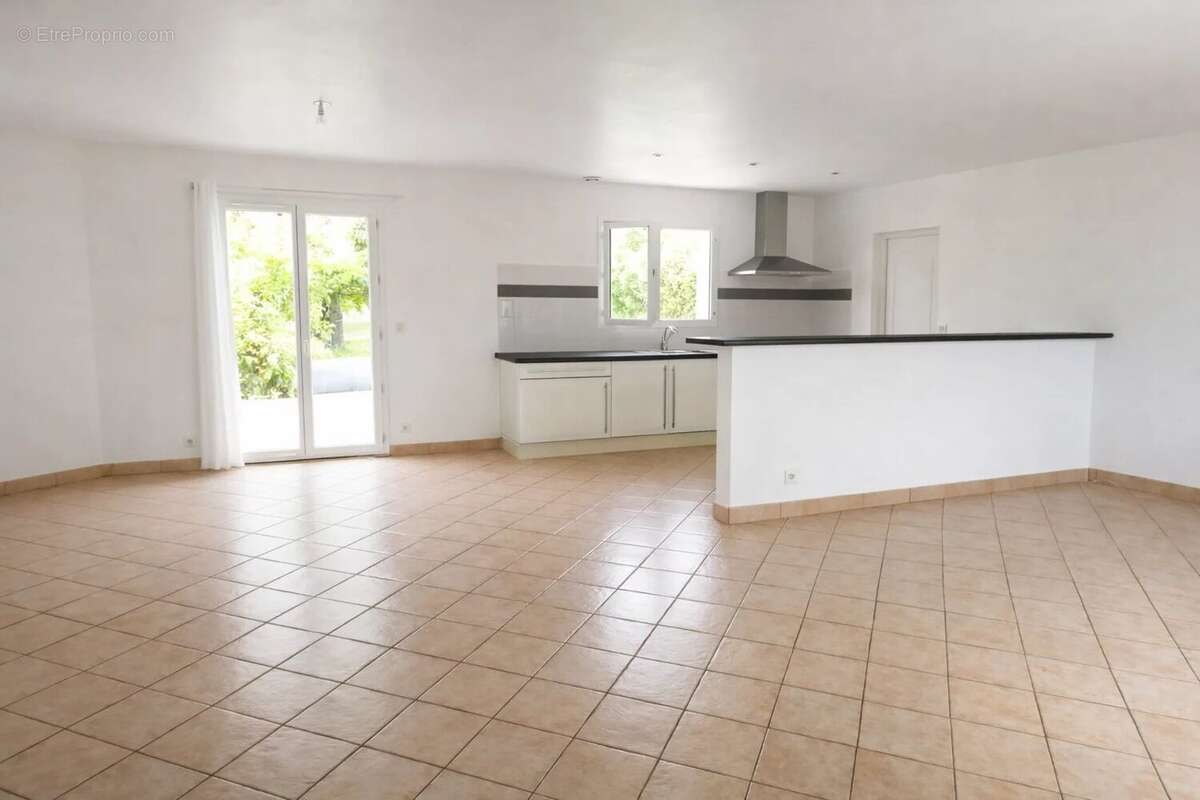 Maison à LOUPIAC