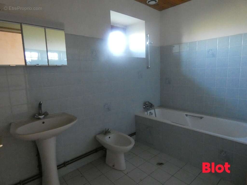 Maison à SAINT-HELEN