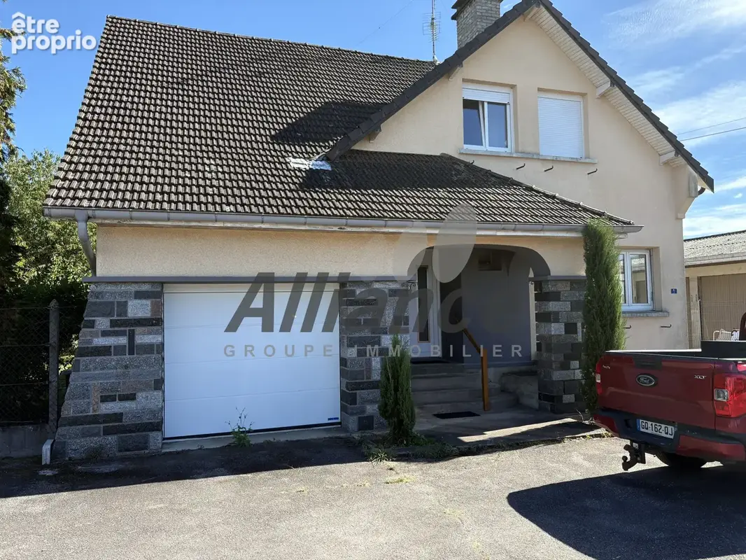 Maison  de  type  f5  sur  sous  sol  a  saint  sauveur - photo 3