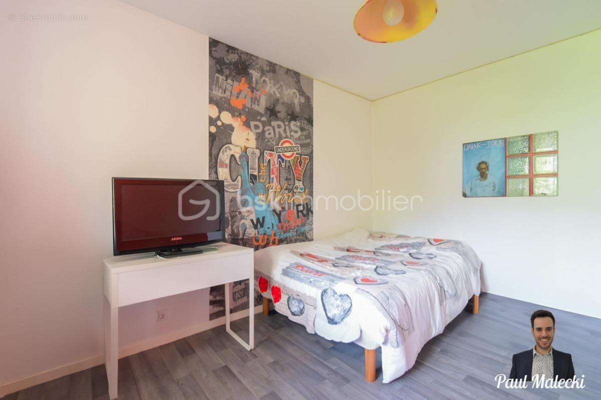 Maison à ECHIROLLES