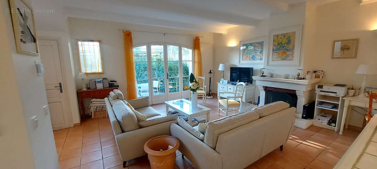 Maison à LA MOTTE
