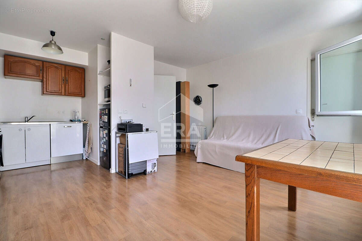 Appartement à LA COURNEUVE