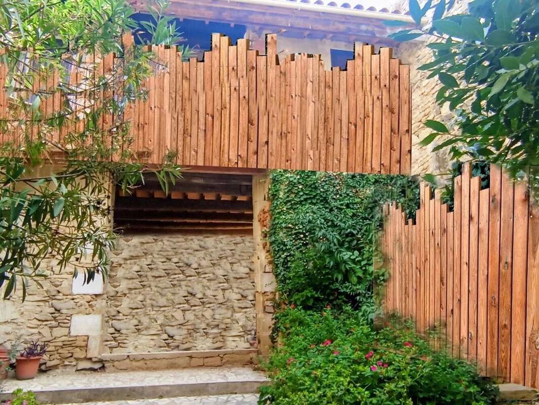 Appartement à LANGLADE