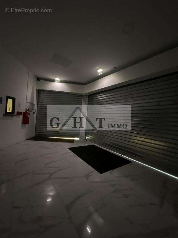 Commerce à CHAMPIGNY-SUR-MARNE