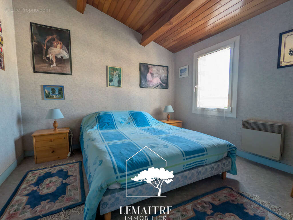 Maison à LES MATHES