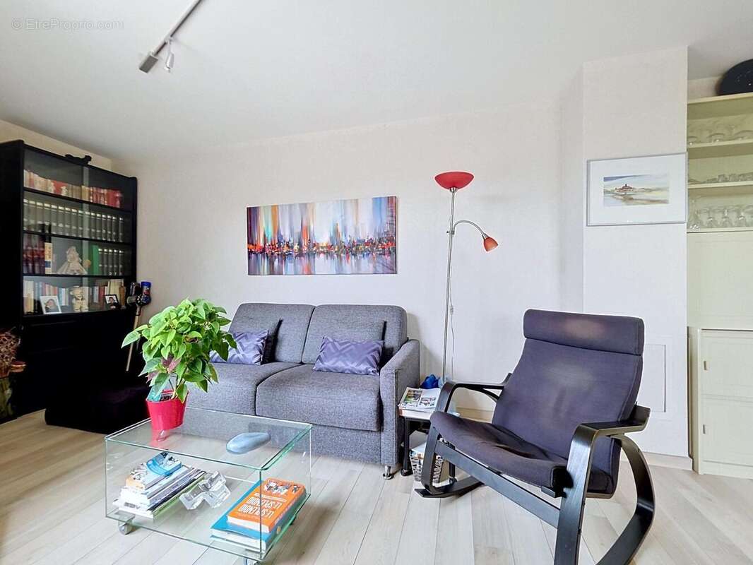 Photo 5 - Appartement à LES LILAS