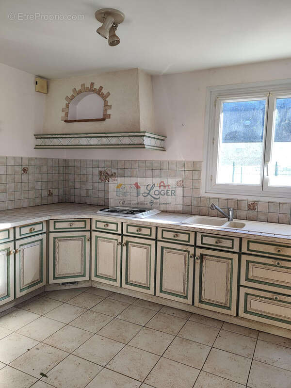 Maison à SAINTE-LUCE-SUR-LOIRE