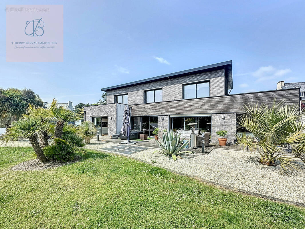 Maison à LOCMARIA-PLOUZANE
