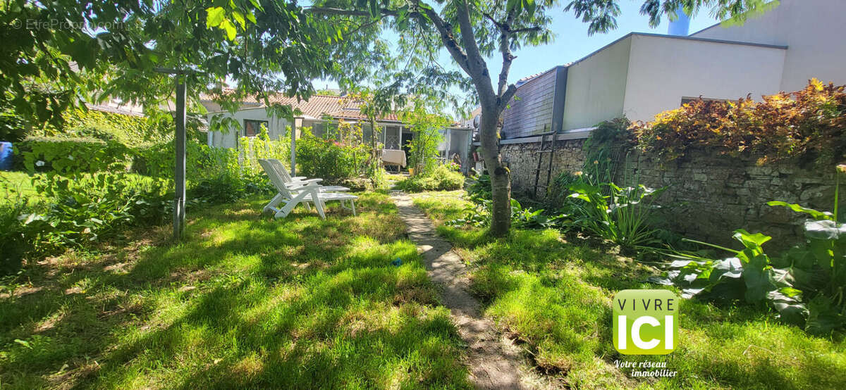 Maison à LE PELLERIN