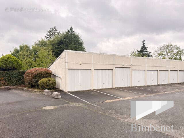 Appartement à FLEURY-LES-AUBRAIS