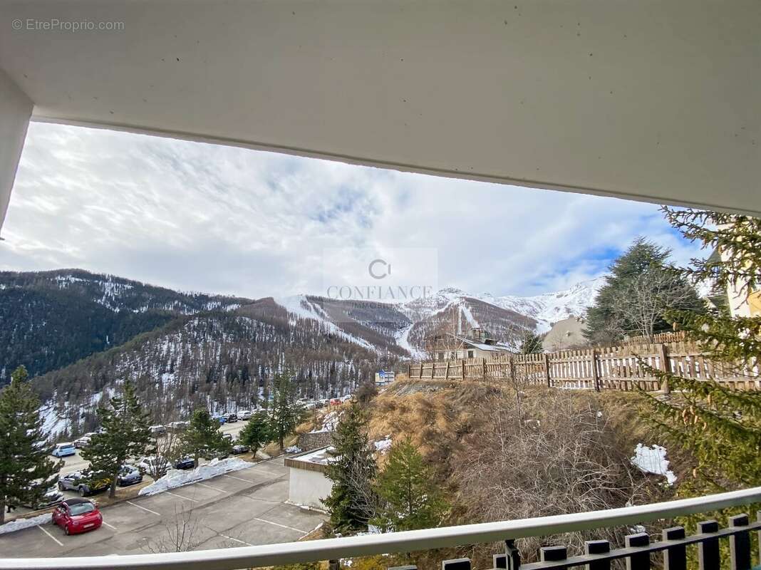 Appartement à SAINT-ETIENNE-DE-TINEE