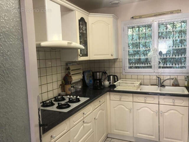 Maison à CASTELNAU-MONTRATIER