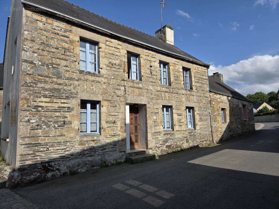 Maison à LE QUILLIO