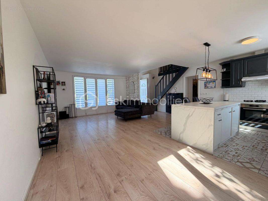 Maison Levitt familiale de 108 m²  – La Verville, Mennecy - photo 9