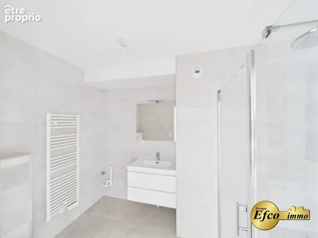 Appartement 2 pièces 45 m² à vendre à Saint-Louis (68300) - photo 4