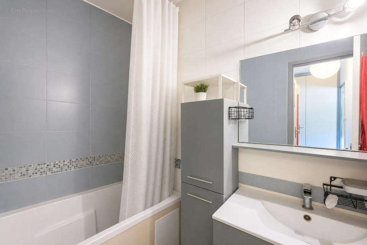 Appartement à SAINT-GRATIEN